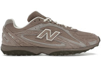 New Balance 204L