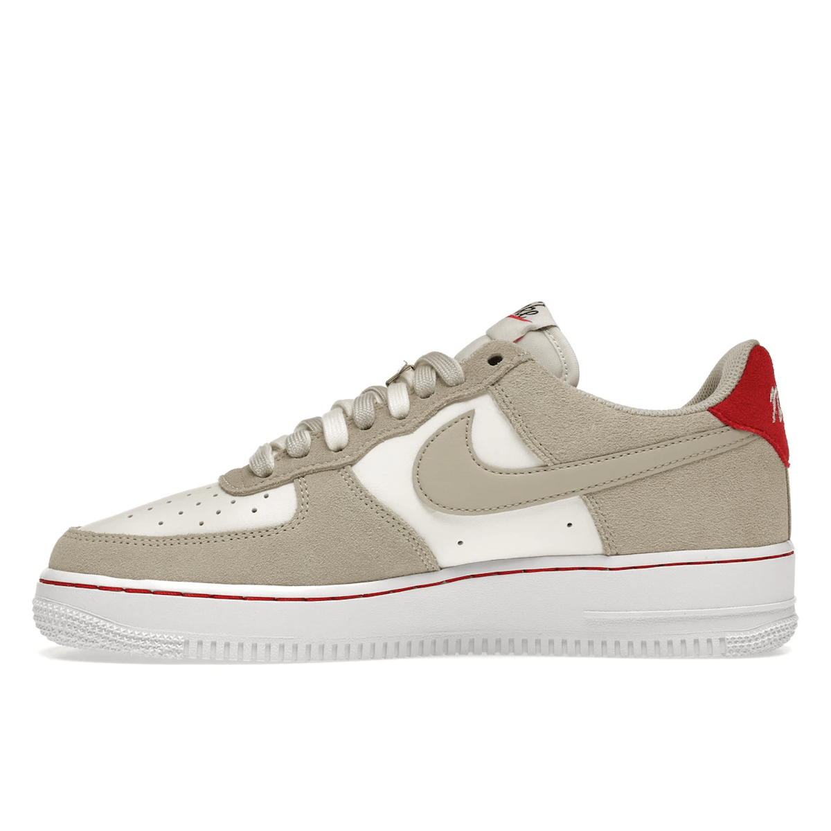 Air Force 1 First Use Sail - Sneakerzone