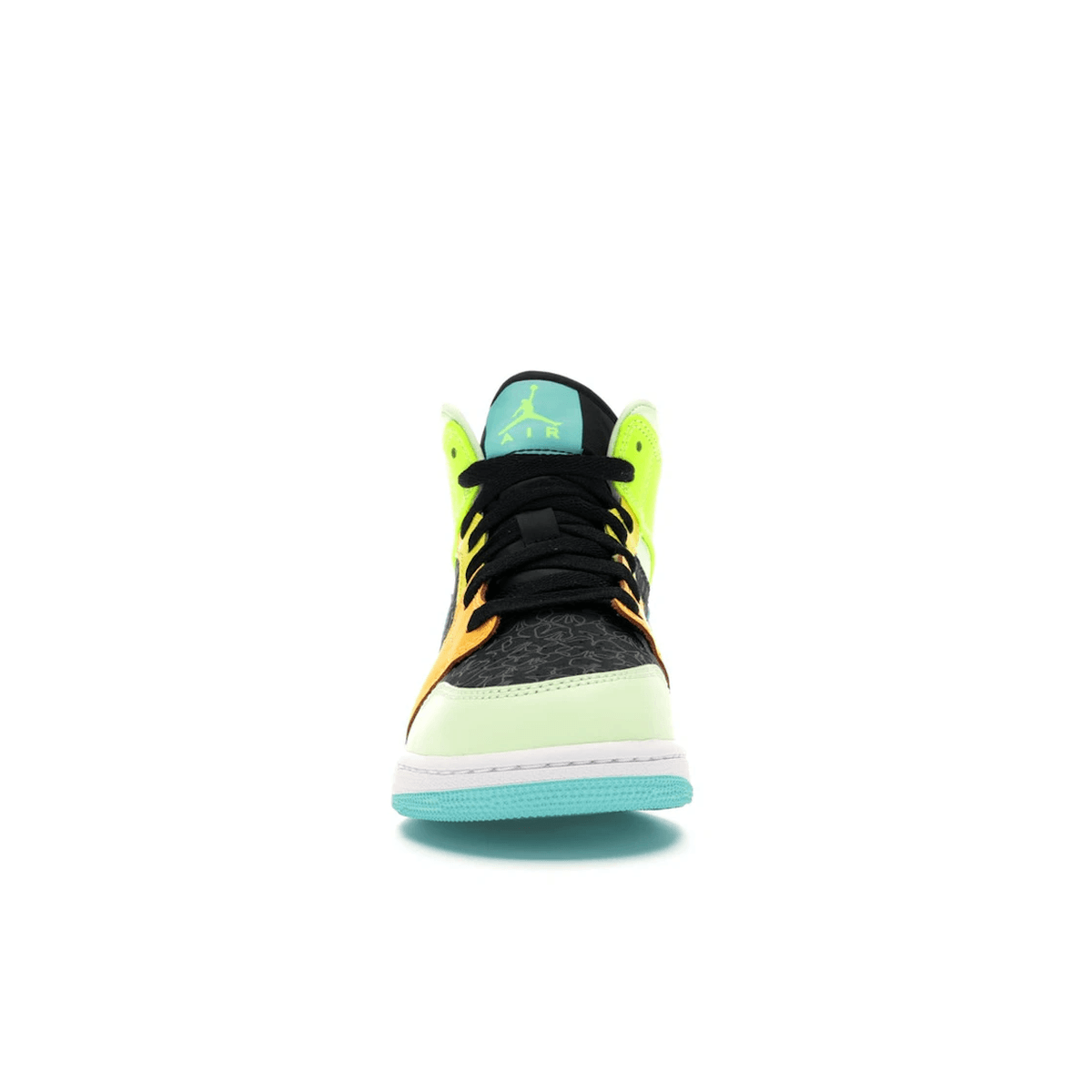 Air Jordan 1 Mid SE Aurora Green secondary image