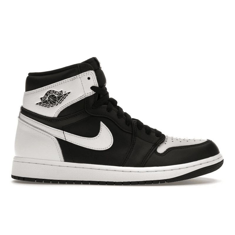 Air Jordan 1 Retro High OG Black White product image