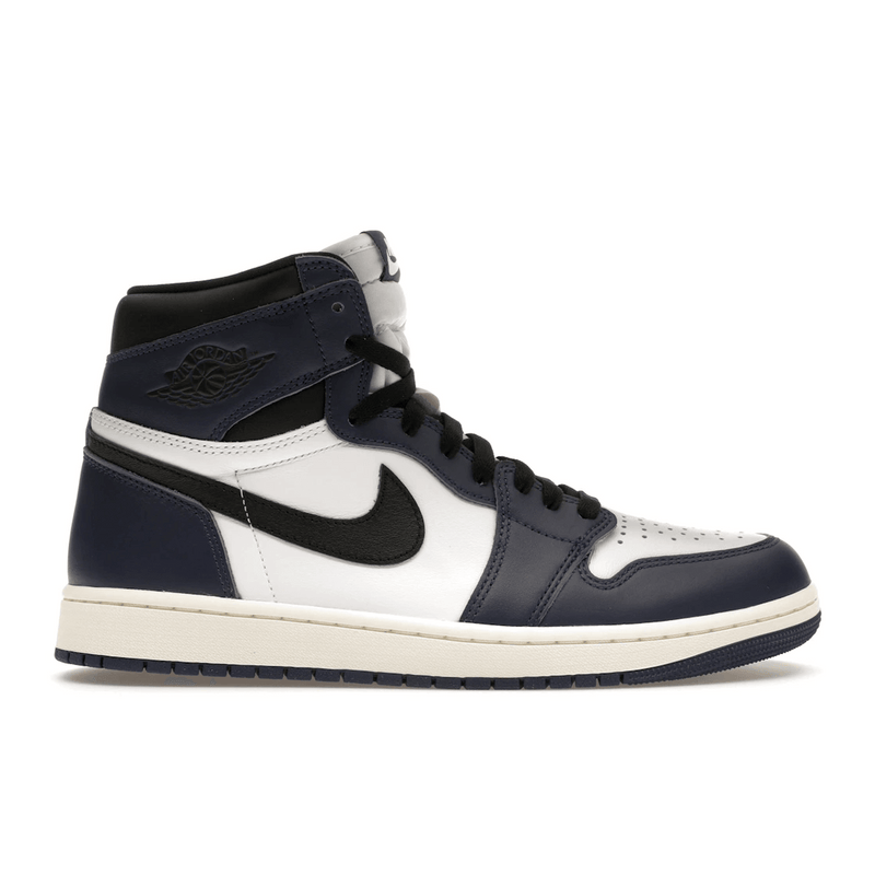 Air Jordan 1 Retro High OG Midnight Navy product image