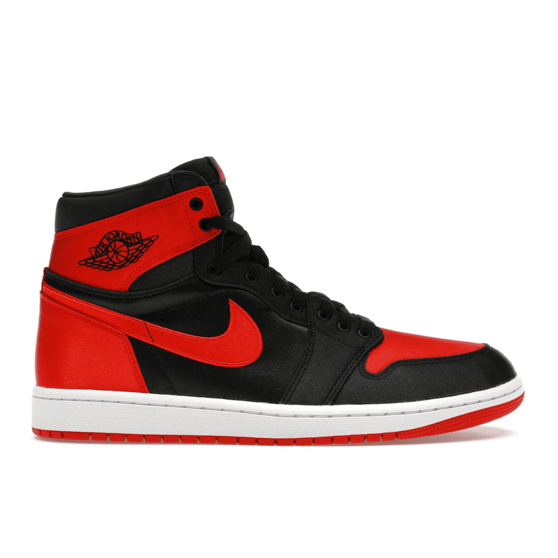 Air Jordan 1 Retro High OG Satin Bred product image