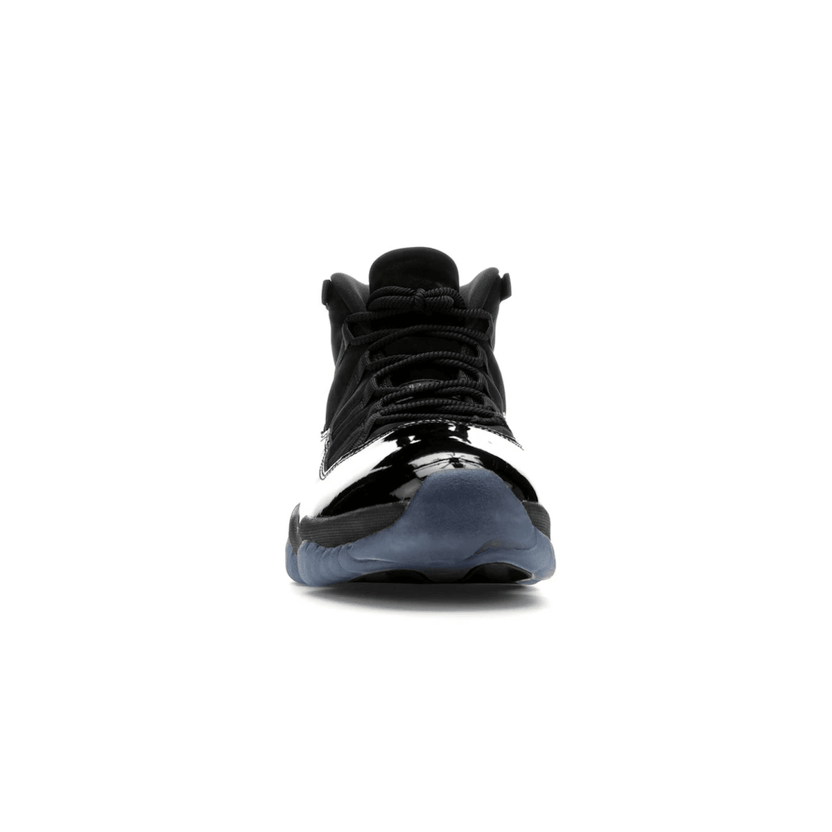 Air Jordan 11 Retro Cap and Gown - Sneakerzone