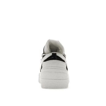 Blazer Low x Sacai Black Patent Leather - Sneakerzone