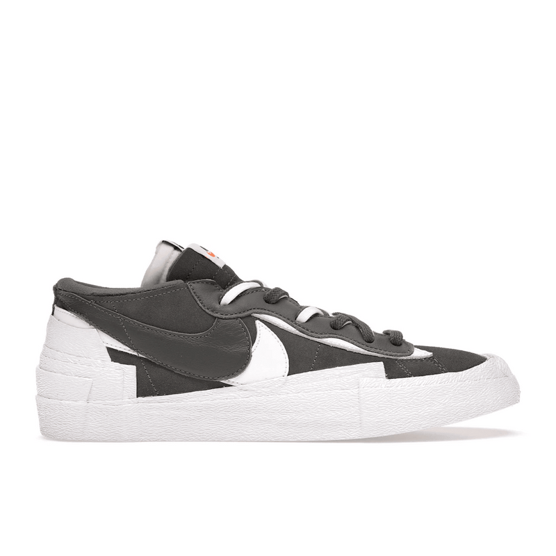 Blazer Low X Sacai Iron Grey product image