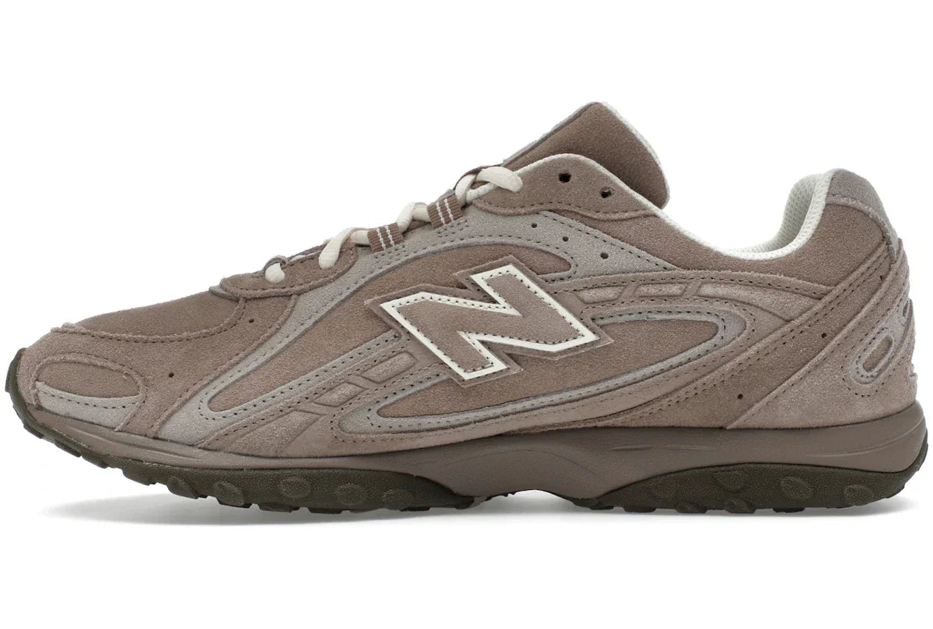 New Balance 204L Mushroom Arid Stone - Sneakerzone
