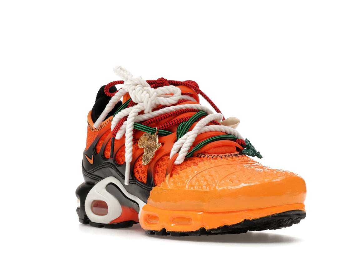 Nike Air Max Plus Homecoming Safety Orange
