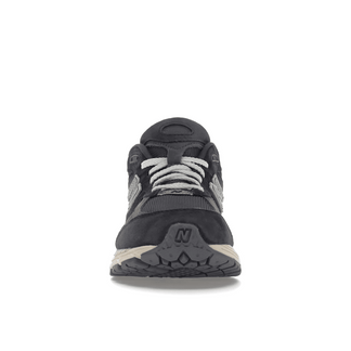 New Balance 2002R Black Dark Grey - Sneakerzone
