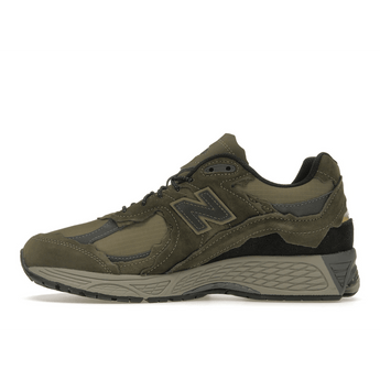 New Balance 2002R Protection Pack Dark Moss - Sneakerzone