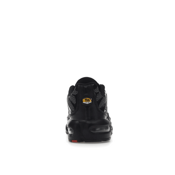 Nike Air Max Plus Black University Red Reflective Silver - Sneakerzone