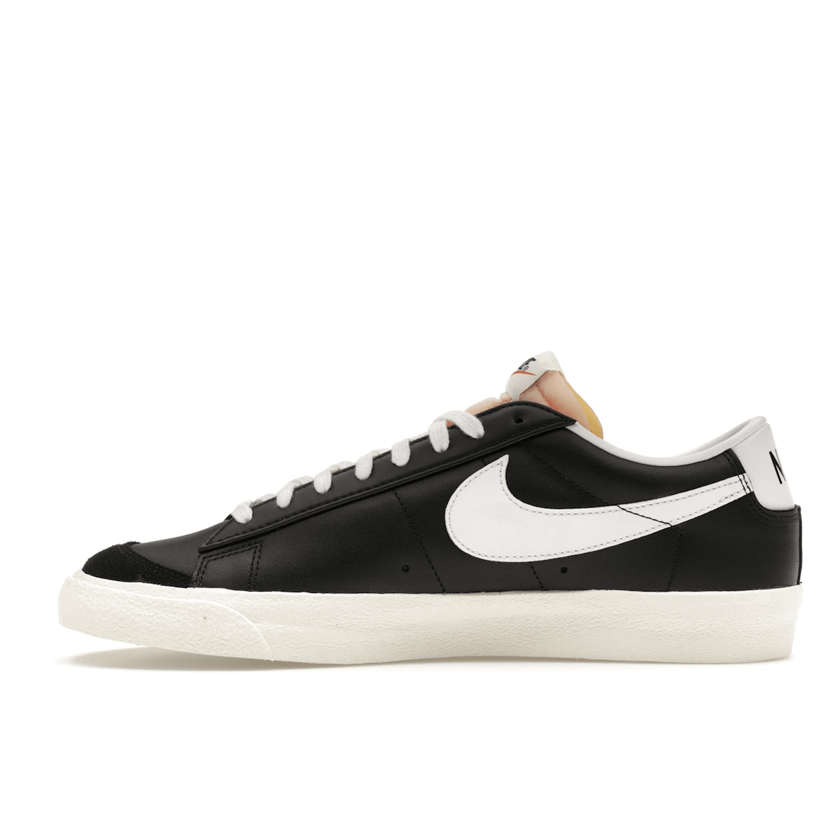 Nike Blazer Low 77 Black White - Sneakerzone