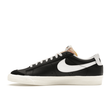 Nike Blazer Low 77 Black White - Sneakerzone