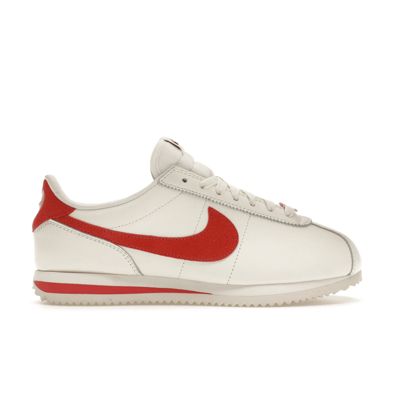 Nike Cortez SE Valentine's Day product image