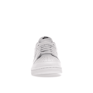 Nike Dunk Low Triple White - Sneakerzone