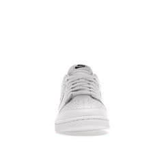 Nike Dunk Low Triple White - Sneakerzone