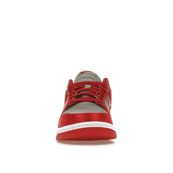 Nike Dunk Low UNLV Satin - Sneakerzone