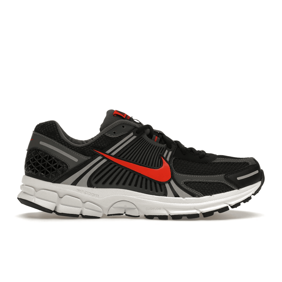Nike Zoom Vomero 5 Black Picante Red - Sneakerzone
