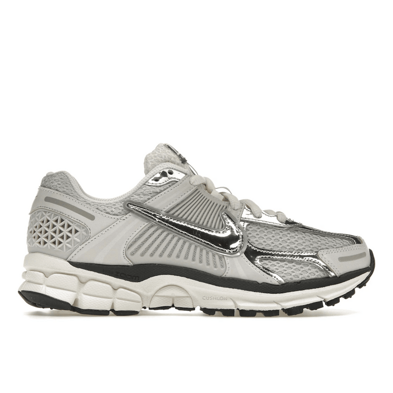Nike Zoom Vomero 5 Photon Dust Metallic Silver product image