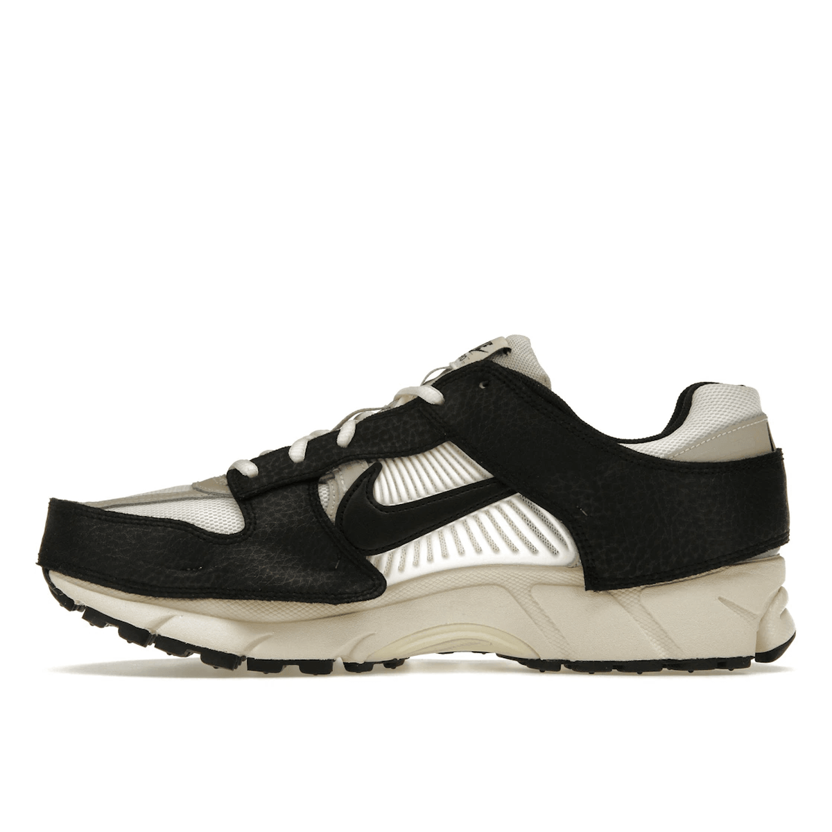 Nike Zoom Vomero 5 Timeless Panda Dunk - Sneakerzone