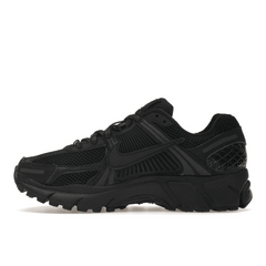 Nike Zoom Vomero 5 Triple Black - Sneakerzone