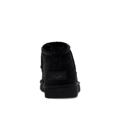 UGG Classic Ultra Mini Boot Black - Sneakerzone